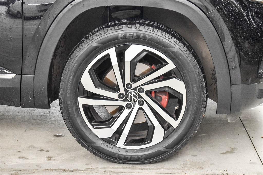 used 2021 Volkswagen Atlas car, priced at $29,995