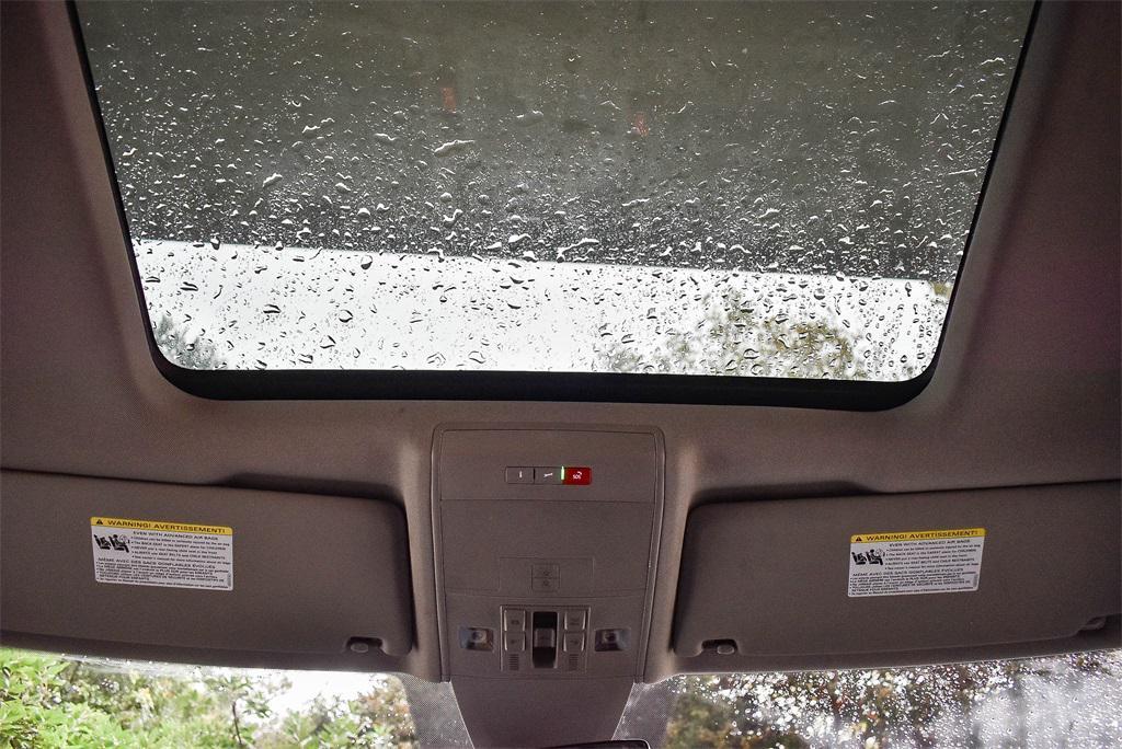 used 2021 Volkswagen Atlas car, priced at $29,995