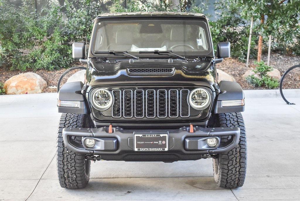 new 2026 Jeep Gladiator car, priced at $61,895