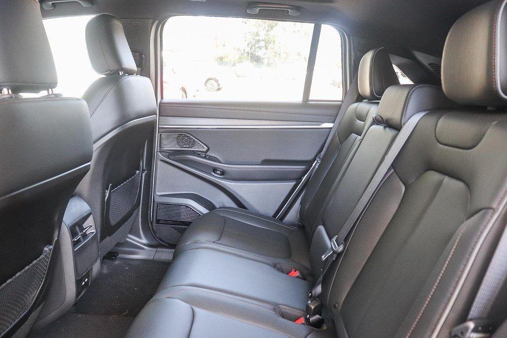 new 2025 Jeep Wagoneer S car, priced at $62,000