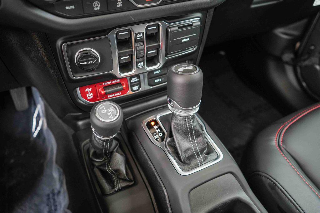 new 2026 Jeep Wrangler car, priced at $68,640