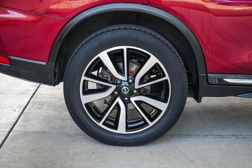 used 2020 Nissan Rogue car, priced at $21,995