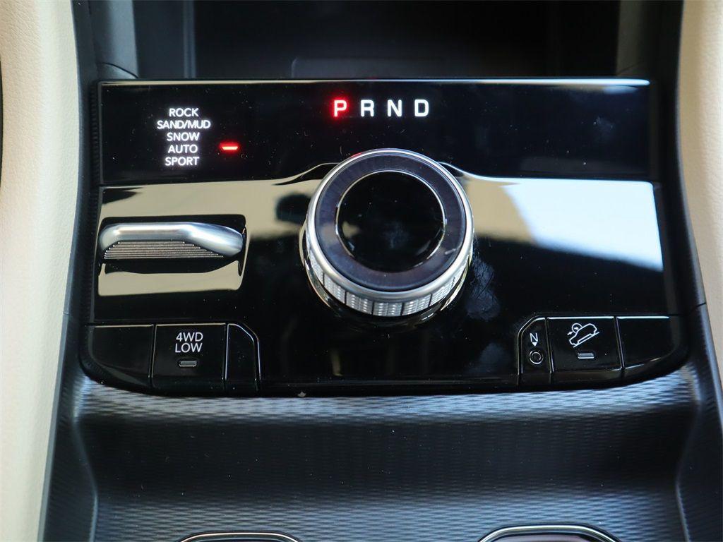 new 2023 Jeep Grand Cherokee car, priced at $48,995
