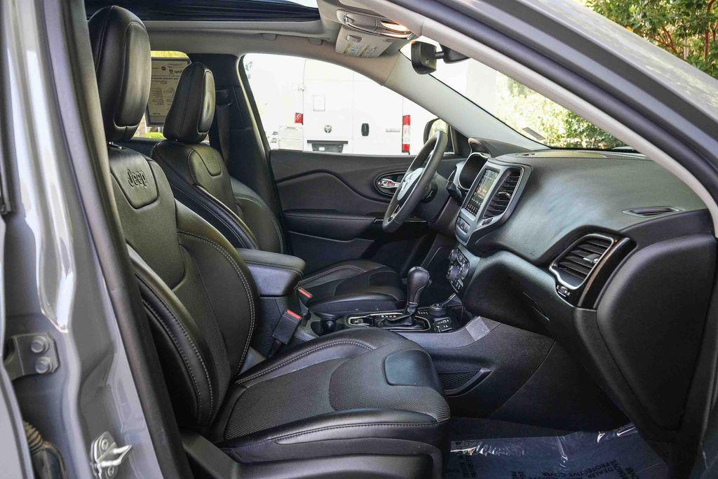 used 2023 Jeep Cherokee car, priced at $26,500