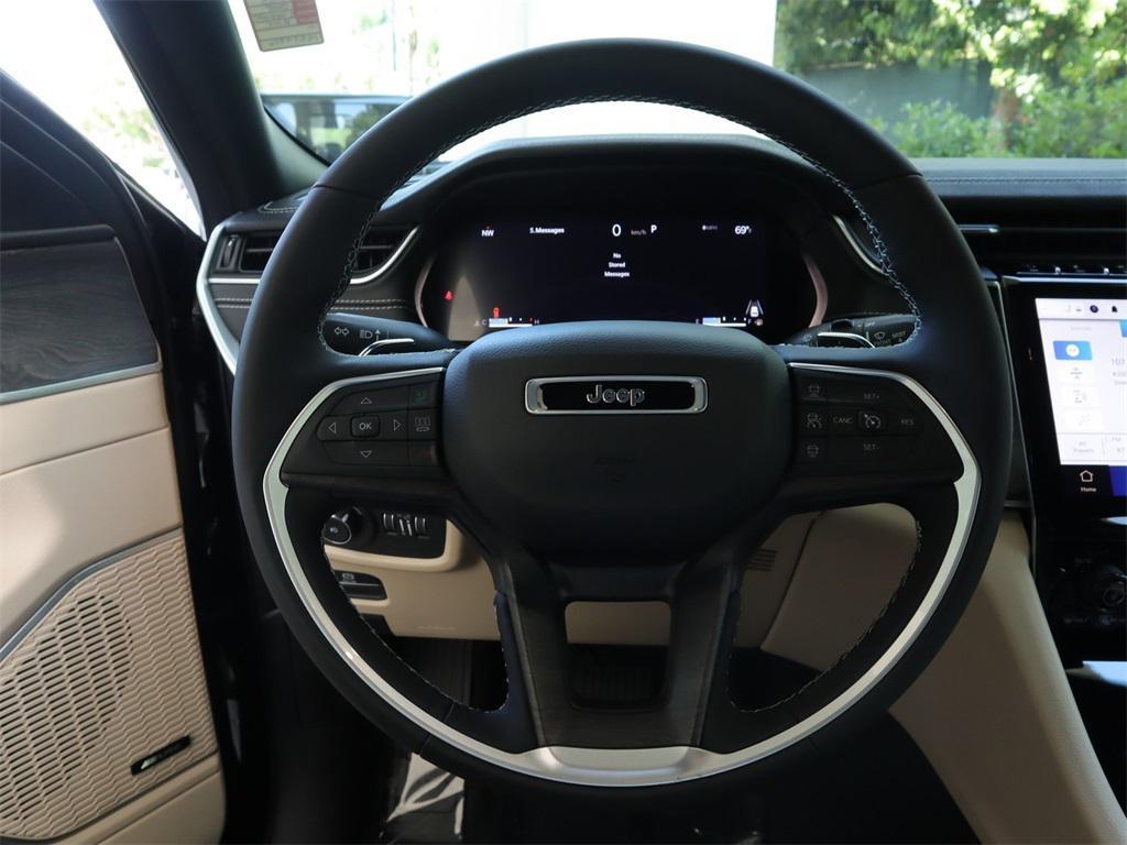 new 2023 Jeep Grand Cherokee L car, priced at $45,995