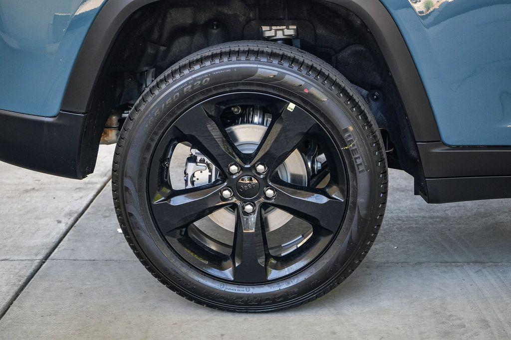 new 2026 Jeep Grand Cherokee car, priced at $44,630
