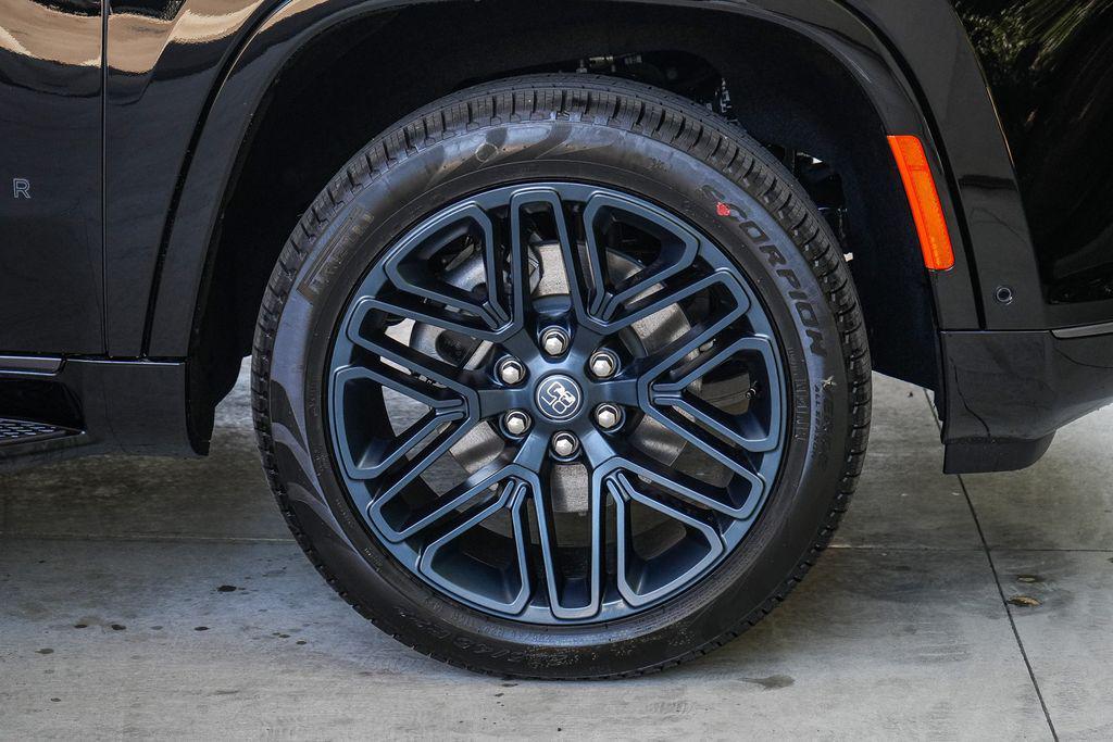 new 2026 Jeep Grand Wagoneer car, priced at $77,705