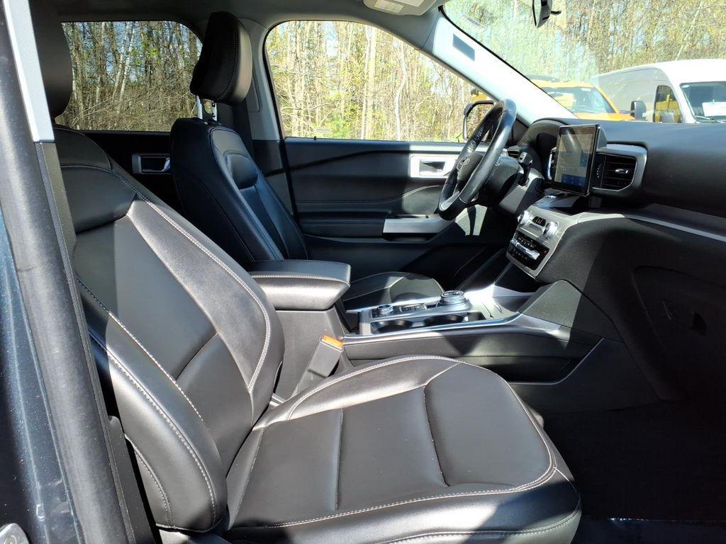 used 2023 Ford Explorer car, priced at $33,250