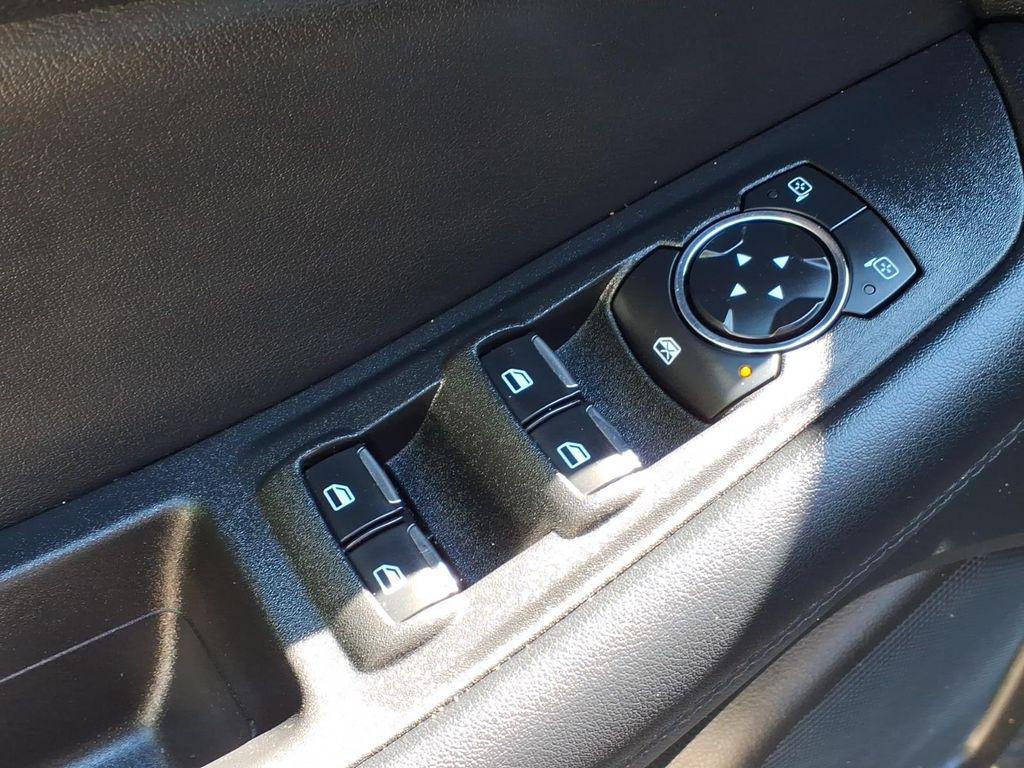 used 2024 Ford Edge car, priced at $25,199