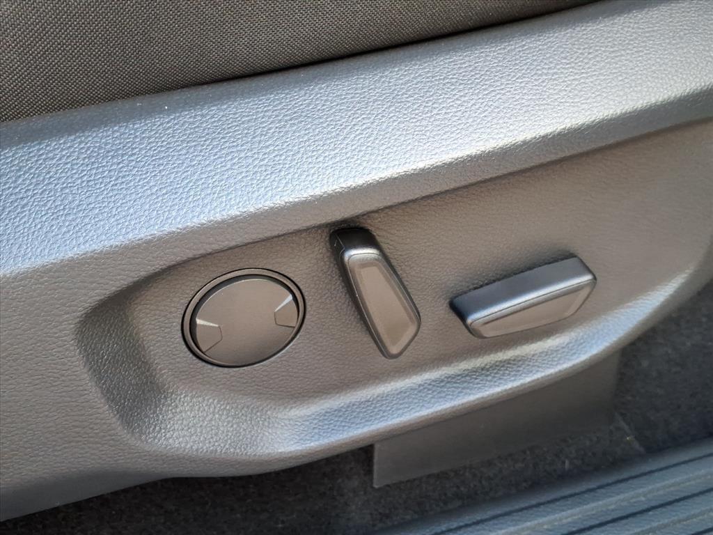 new 2025 Ford Ranger car, priced at $39,928