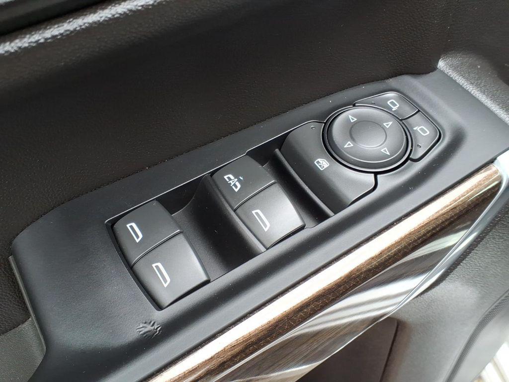 used 2022 Chevrolet Silverado 1500 Limited car, priced at $33,781