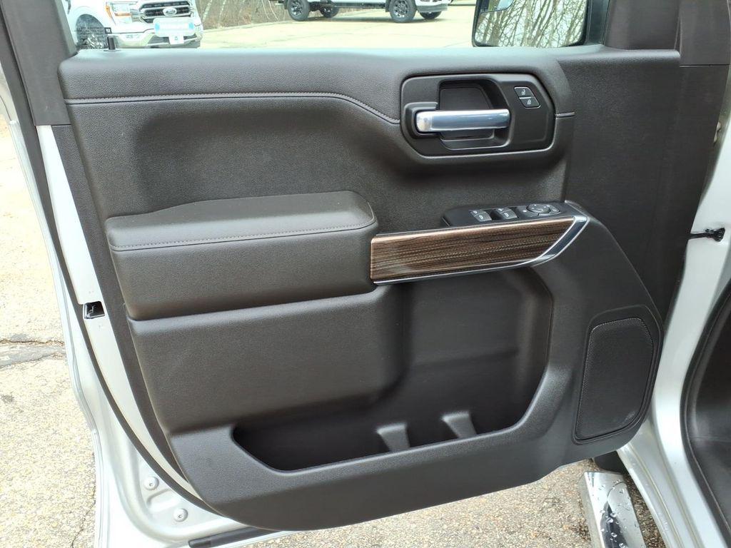 used 2022 Chevrolet Silverado 1500 Limited car, priced at $33,781