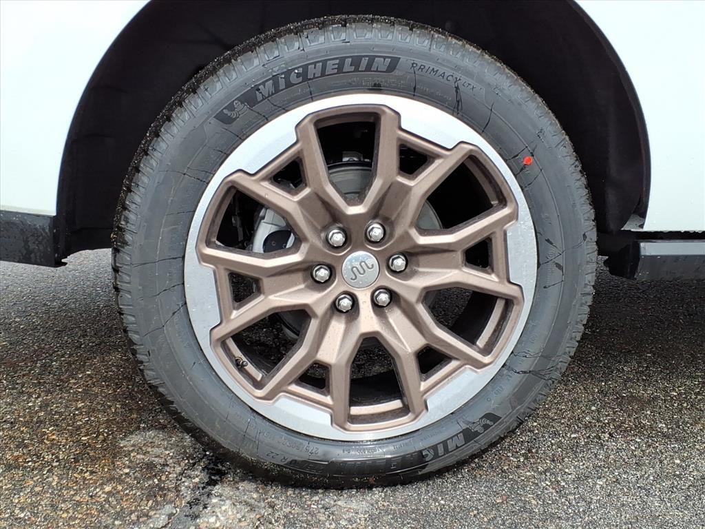 new 2026 Ford Expedition car, priced at $89,055