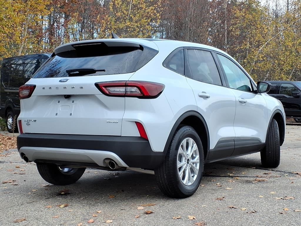 used 2025 Ford Escape car, priced at $24,735