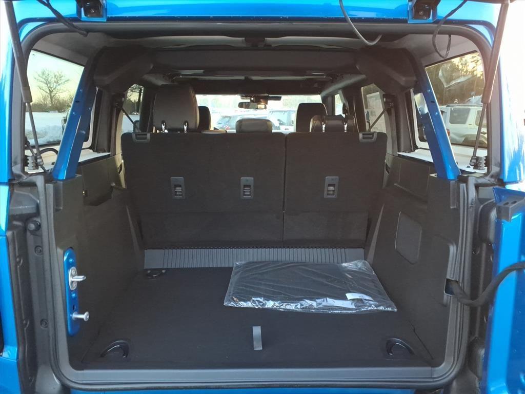 new 2025 Ford Bronco car, priced at $56,165