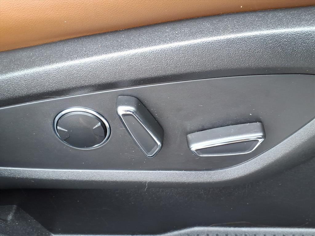 used 2023 Lincoln Nautilus car, priced at $32,486