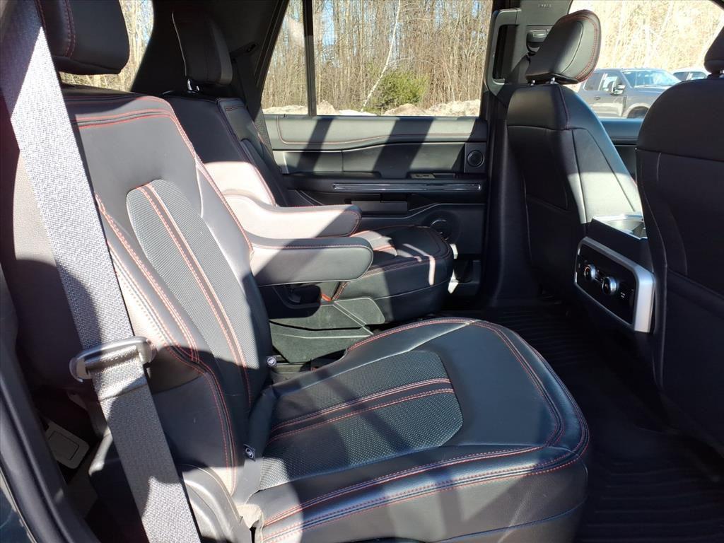 used 2024 Ford Expedition car, priced at $57,903