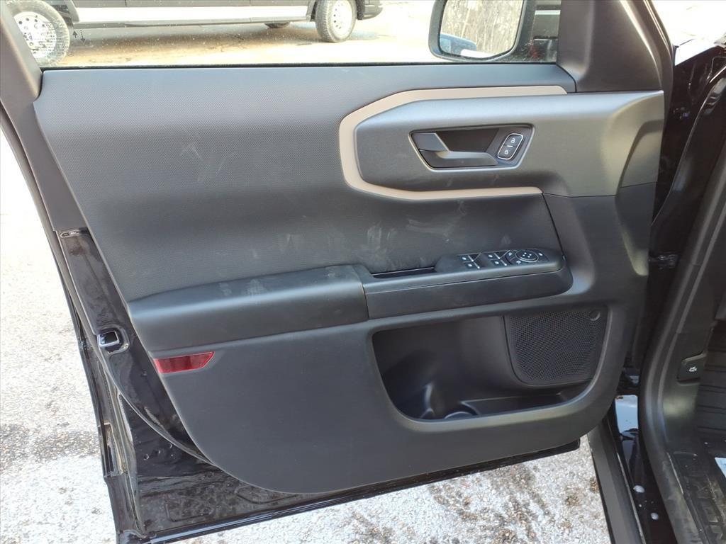 new 2025 Ford Bronco Sport car, priced at $32,085