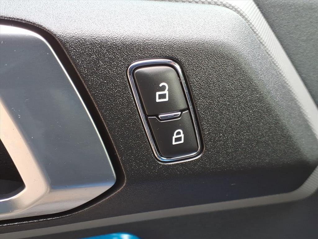 used 2024 Ford Bronco car, priced at $40,895