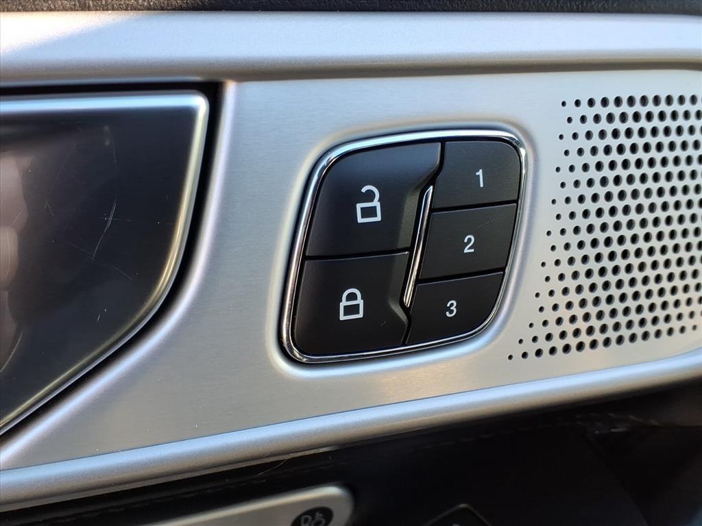 used 2021 Ford Explorer car, priced at $32,583