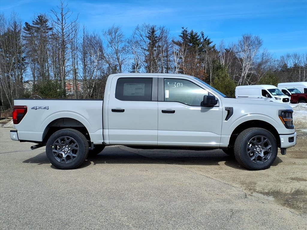 new 2026 Ford F-150 car, priced at $47,090