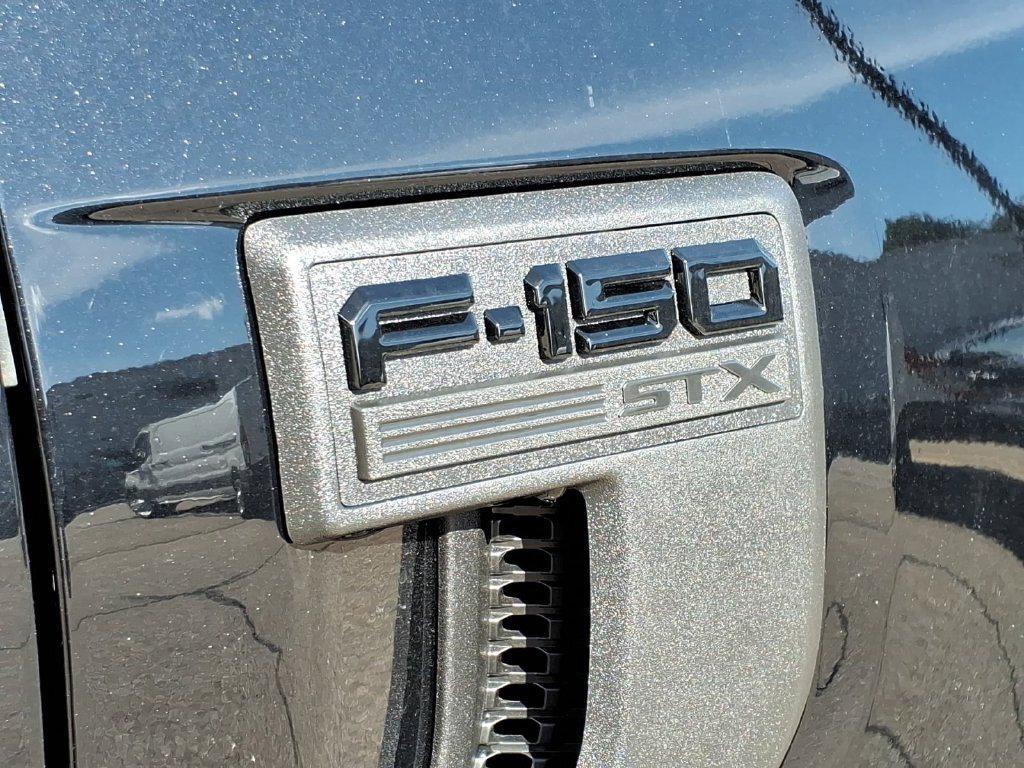 new 2026 Ford F-150 car, priced at $44,295