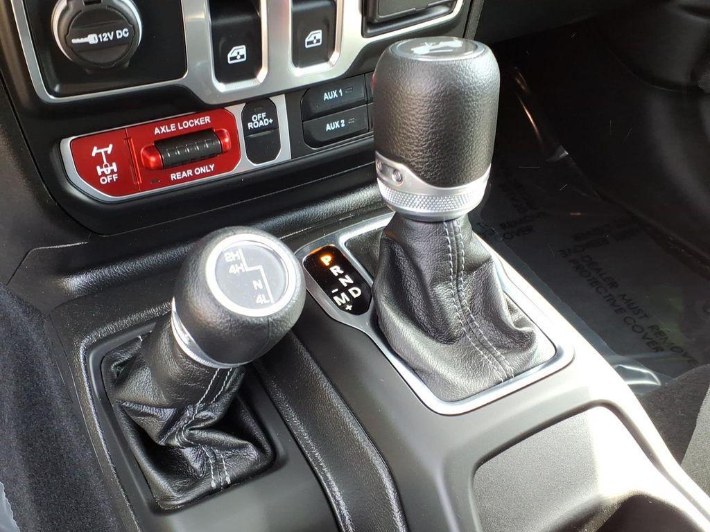 used 2025 Jeep Wrangler car, priced at $35,844