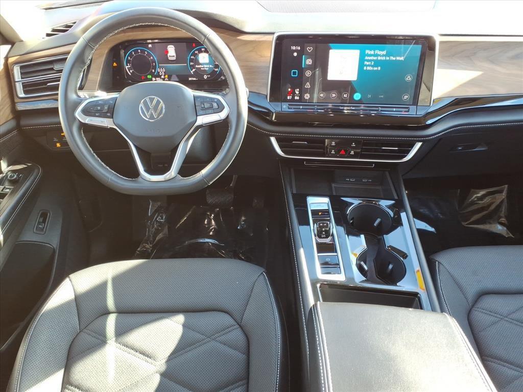 used 2024 Volkswagen Atlas car, priced at $27,560
