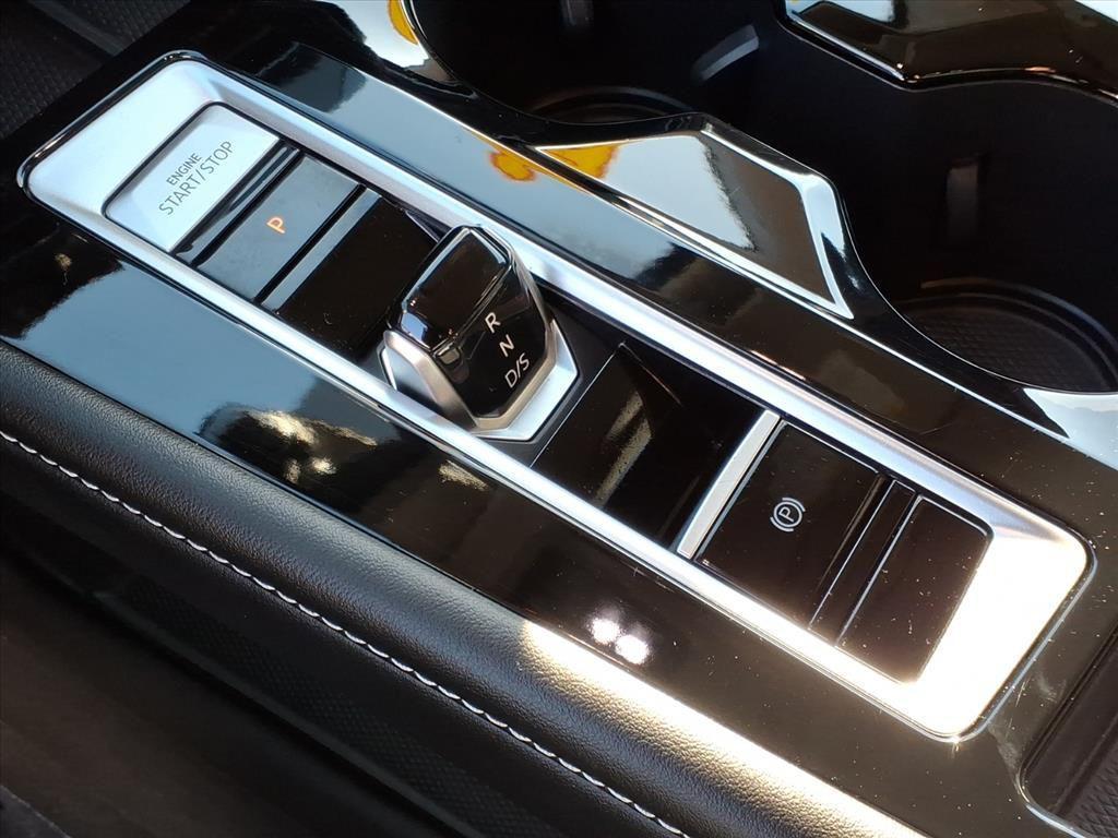 used 2024 Volkswagen Atlas car, priced at $27,560