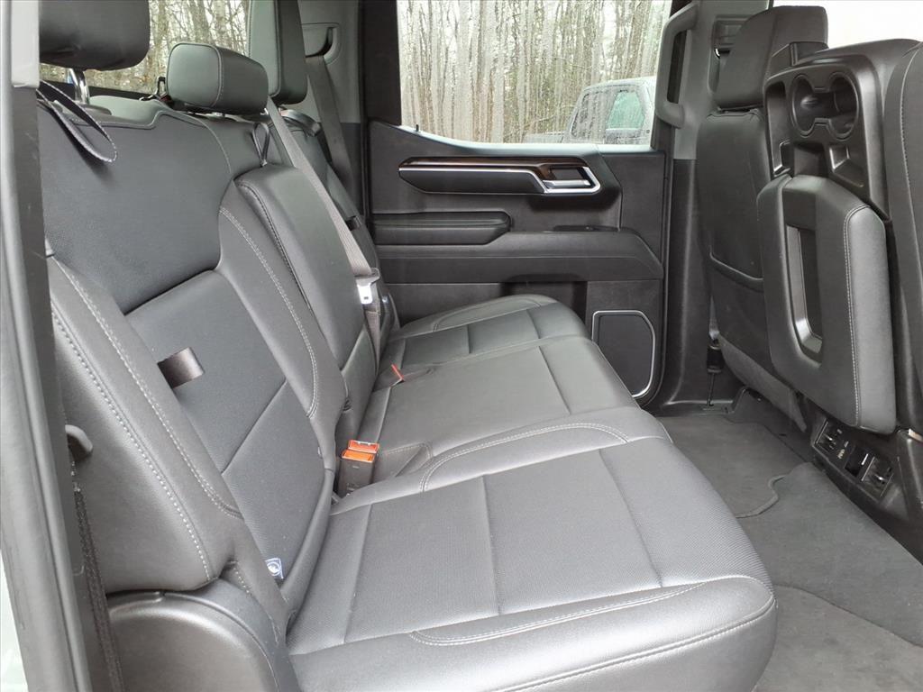 used 2025 GMC Sierra 1500 car, priced at $41,805