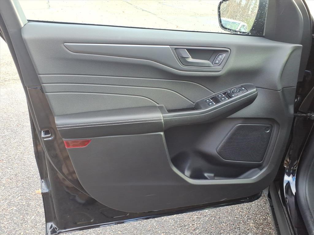 new 2026 Ford Escape car, priced at $30,175