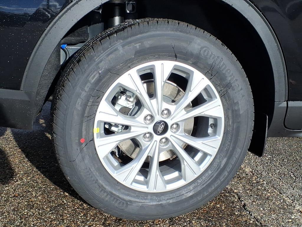 new 2026 Ford Escape car, priced at $32,675