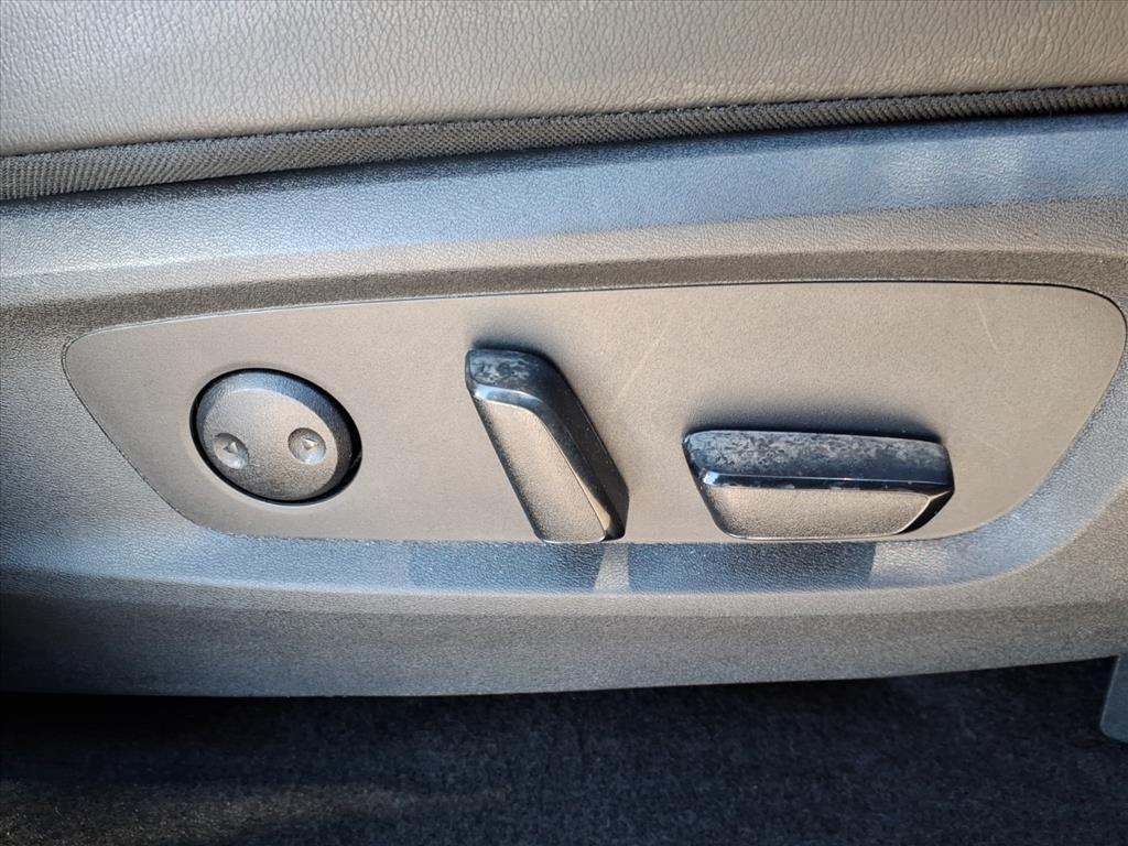 used 2025 Nissan Pathfinder car, priced at $31,857