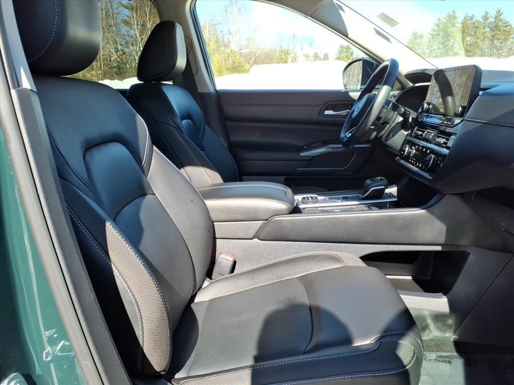 used 2025 Nissan Pathfinder car, priced at $31,857