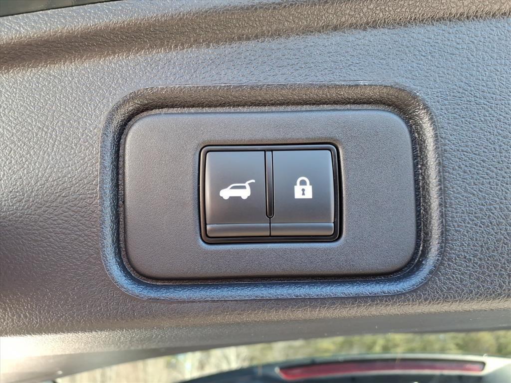 used 2025 Nissan Pathfinder car, priced at $31,857