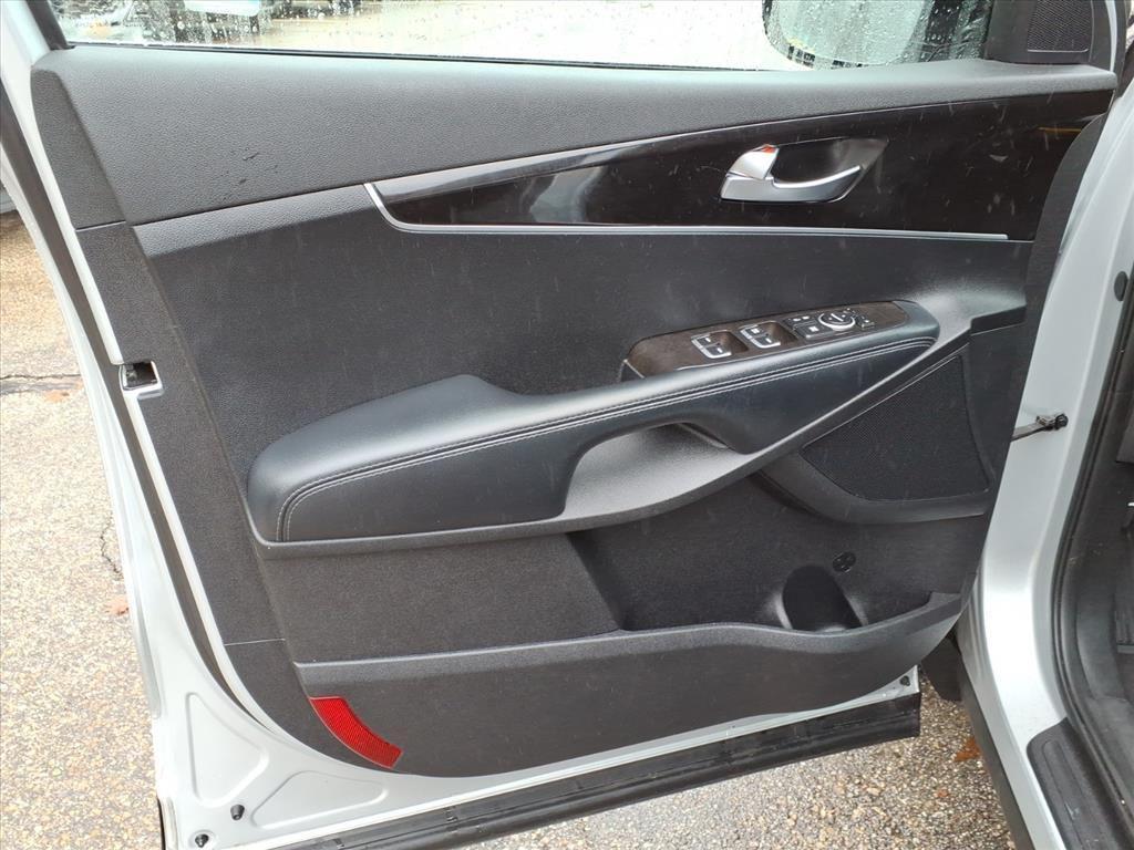 used 2017 Kia Sorento car, priced at $11,429