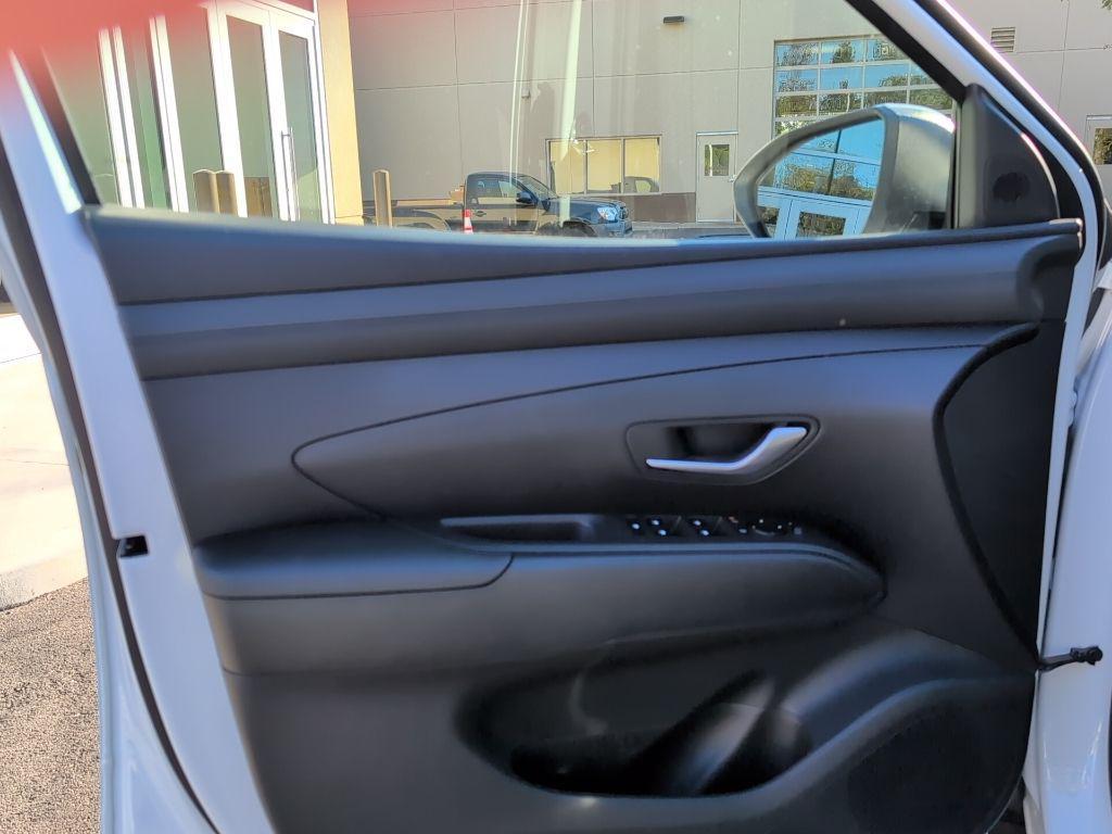 new 2026 Hyundai TUCSON Hybrid car, priced at $30,959