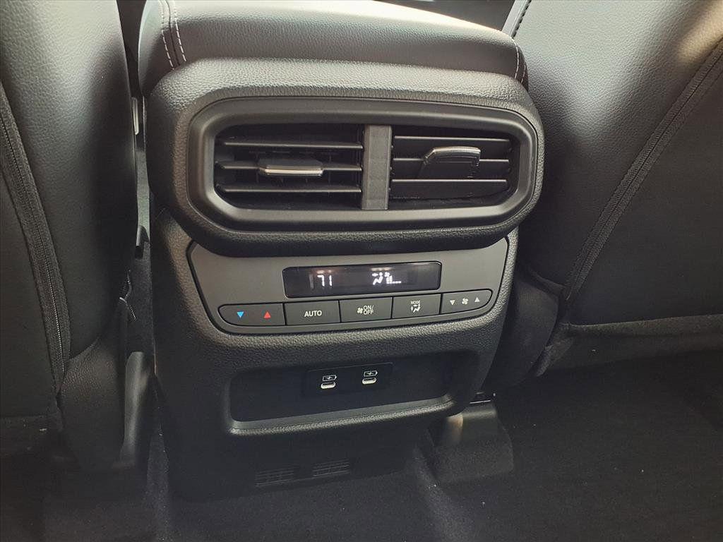 new 2026 Honda Pilot car, priced at $45,070