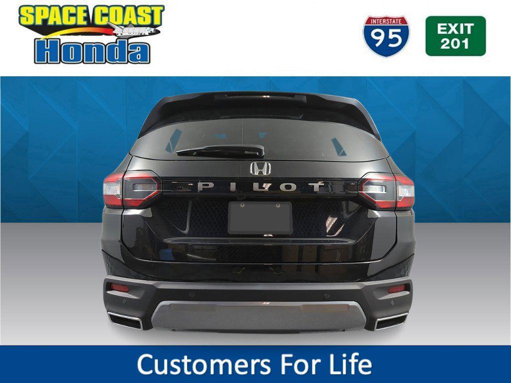 new 2026 Honda Pilot car, priced at $45,070
