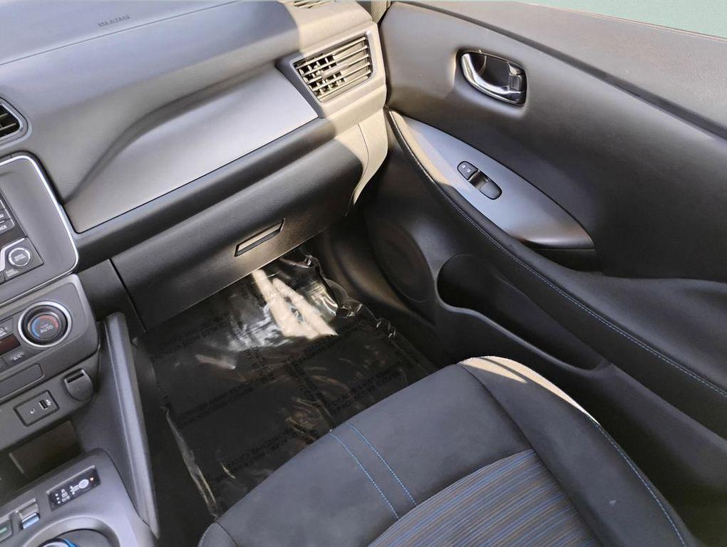 used 2018 Nissan Leaf car, priced at $9,137