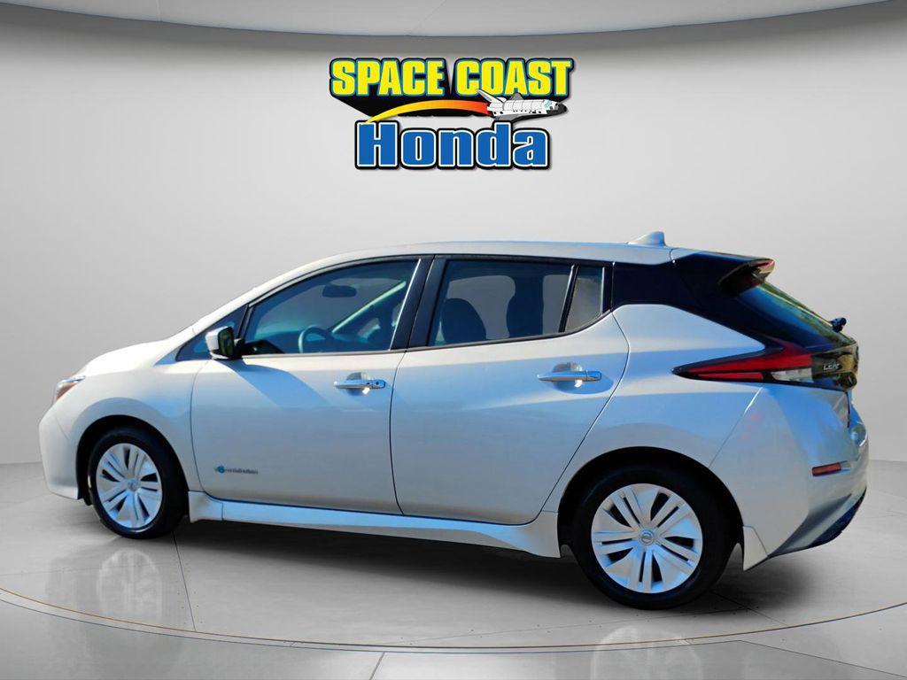 used 2018 Nissan Leaf car, priced at $9,137