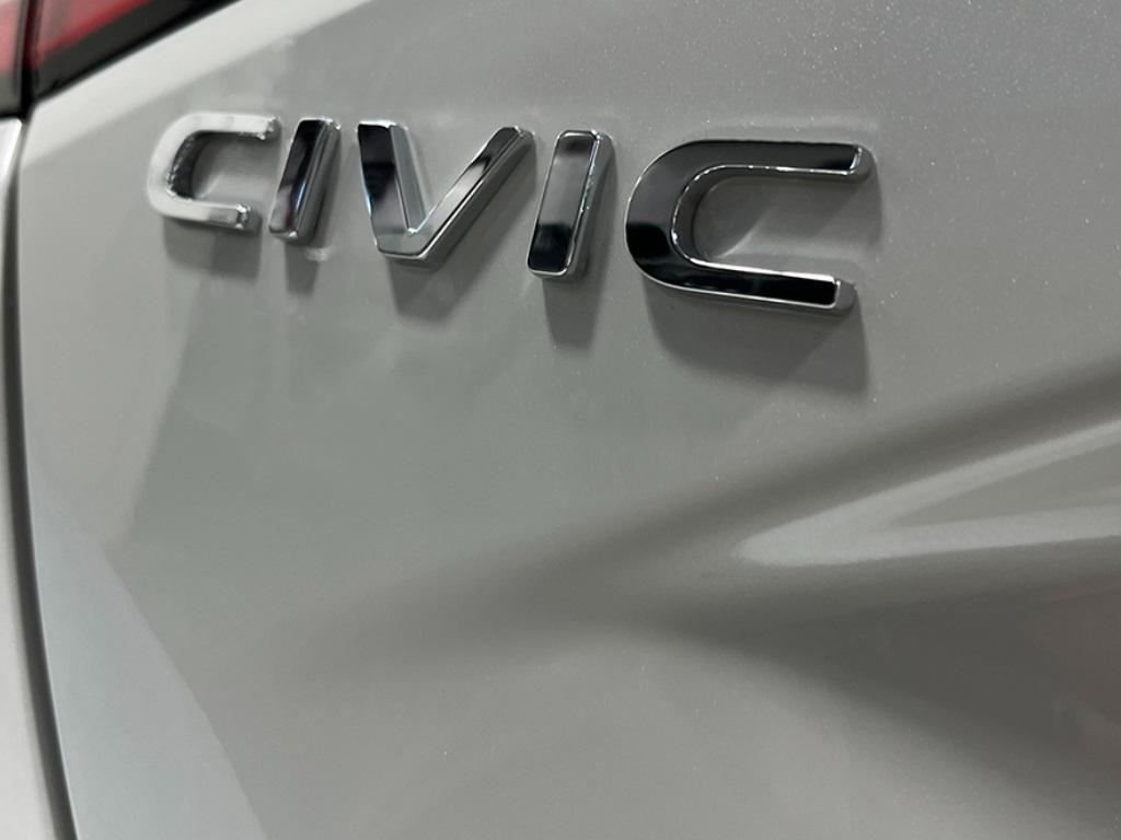 new 2026 Honda Civic Hybrid car, priced at $35,245