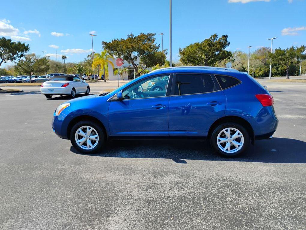 used 2009 Nissan Rogue car, priced at $7,999