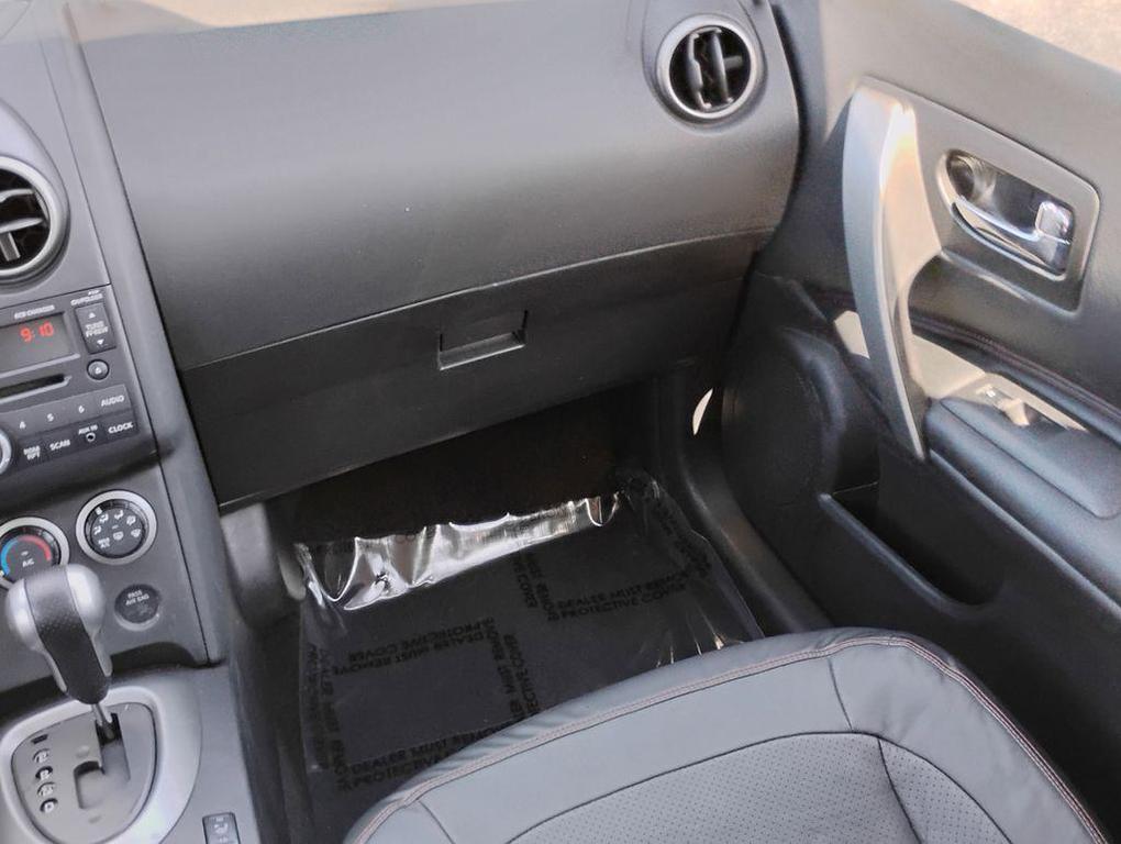 used 2009 Nissan Rogue car, priced at $7,999