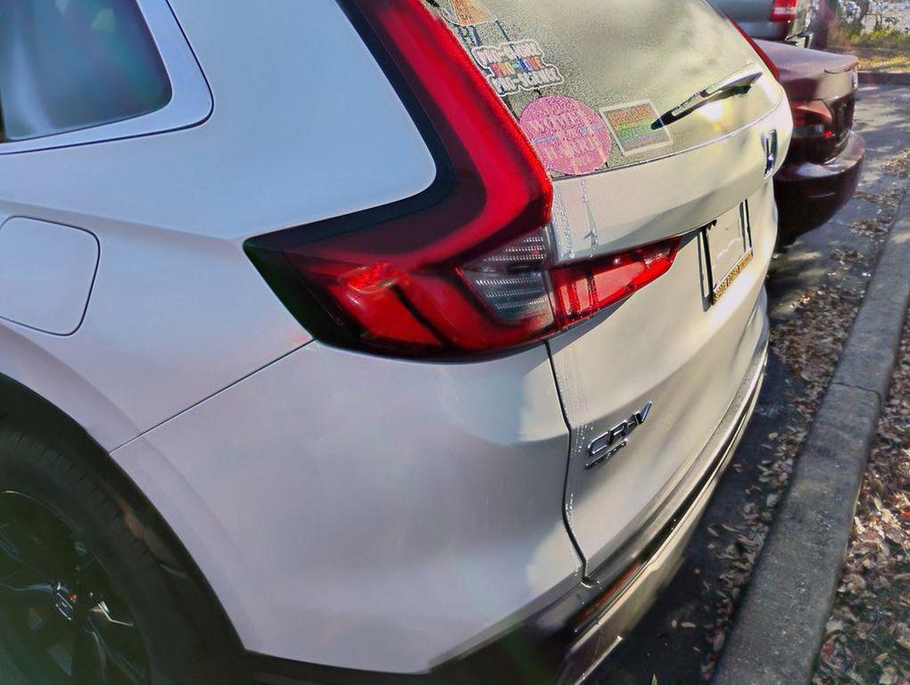 used 2024 Honda CR-V Hybrid car, priced at $31,991