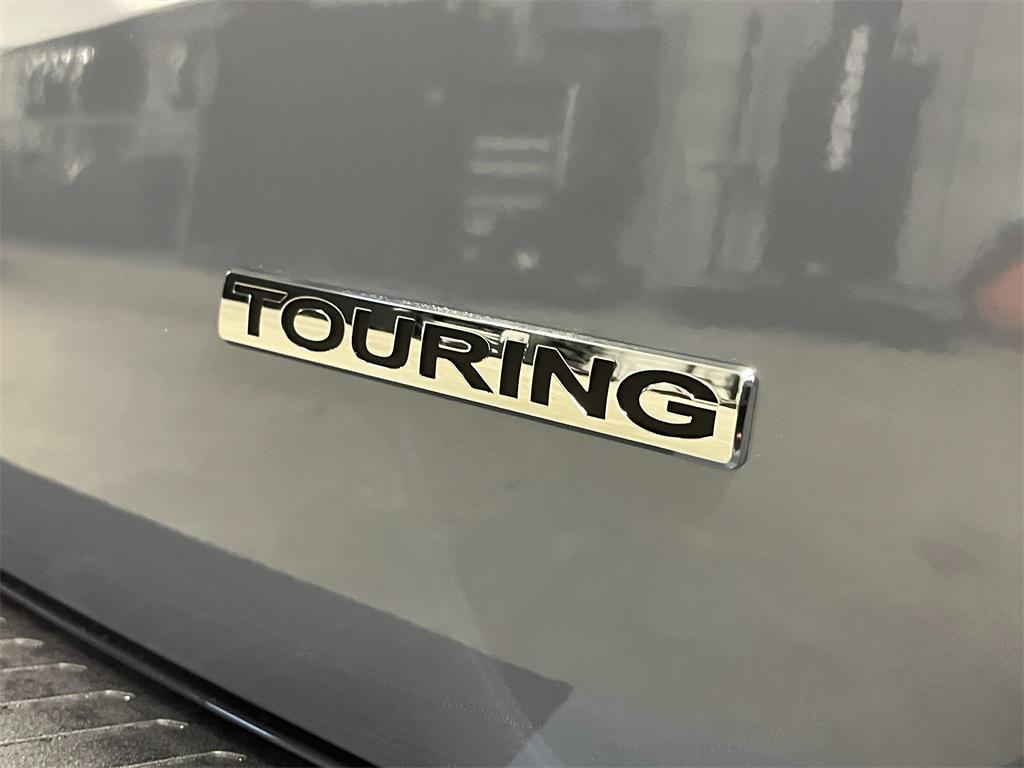 new 2026 Honda Odyssey car, priced at $49,445