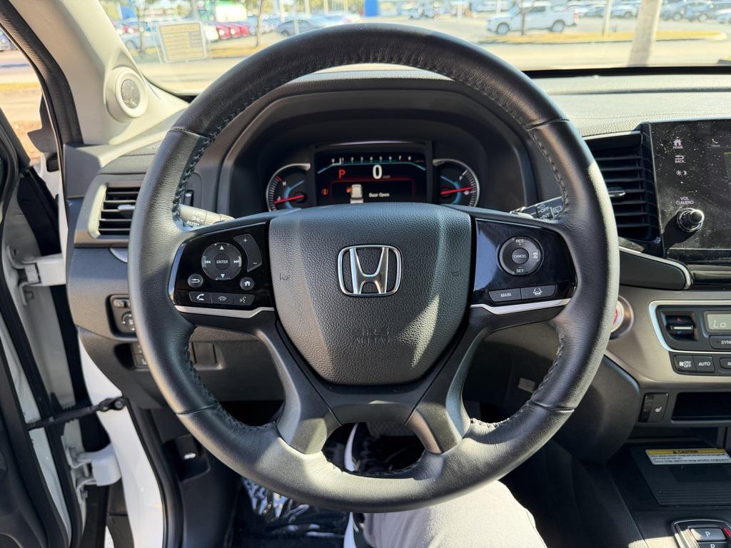 used 2022 Honda Pilot car, priced at $30,881