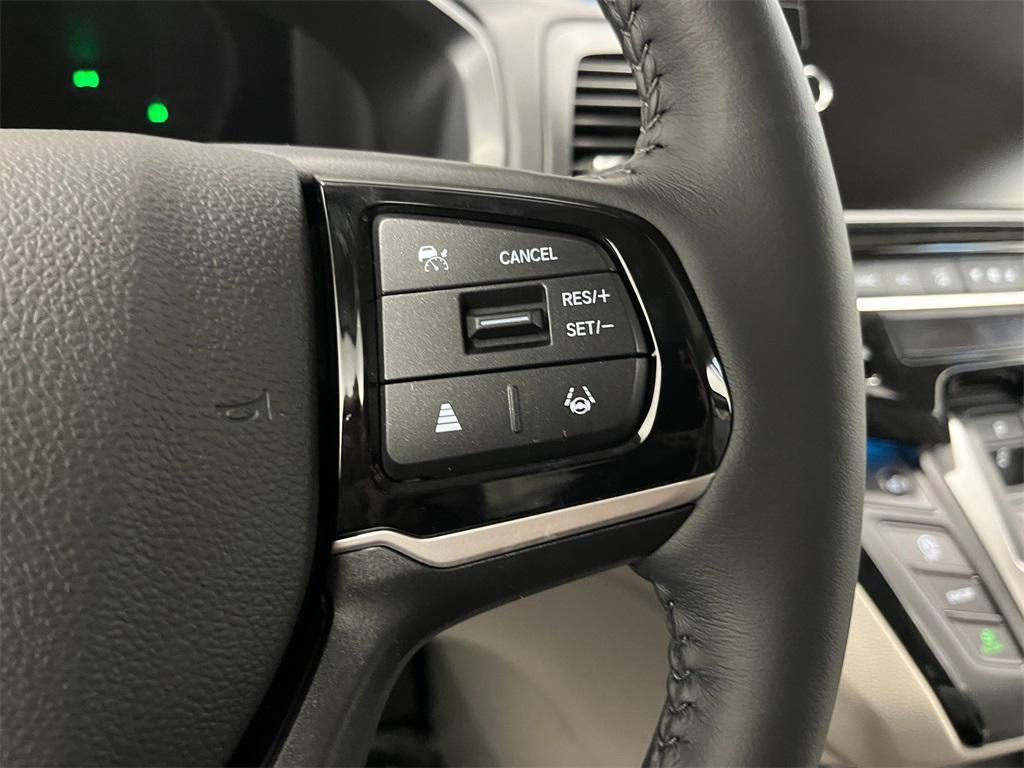 new 2026 Honda Odyssey car, priced at $48,990