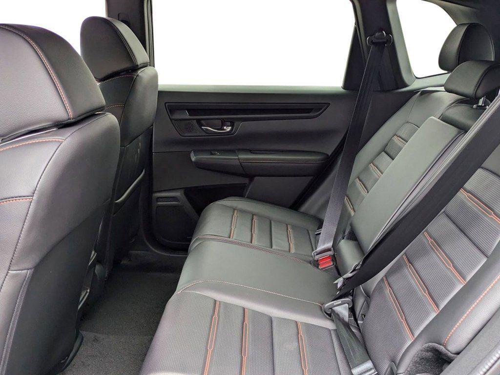 new 2026 Honda CR-V Hybrid car, priced at $39,005