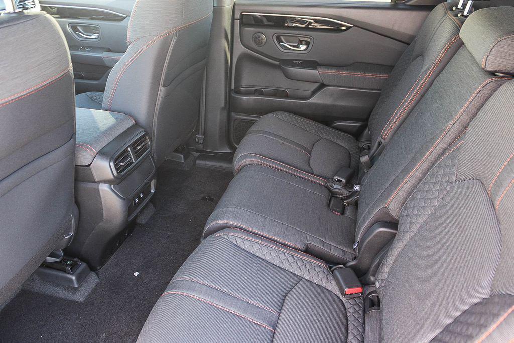 new 2026 Honda Pilot car, priced at $42,816